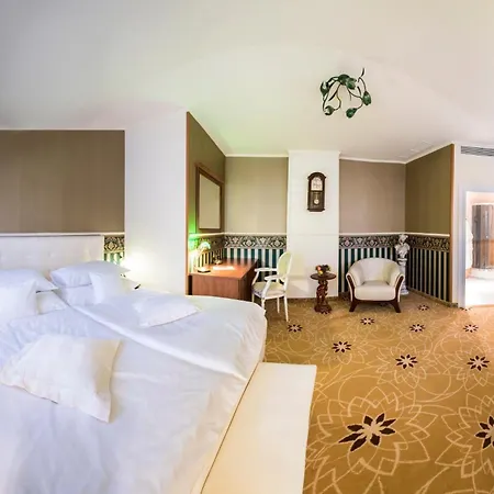 Golden Royal Boutique & Szálloda 4*