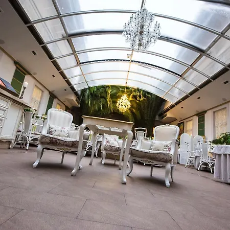 Golden Royal Boutique & Szálloda