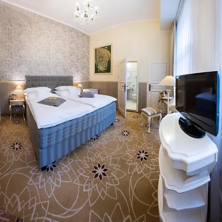 Golden Royal Boutique & Szálloda 4*