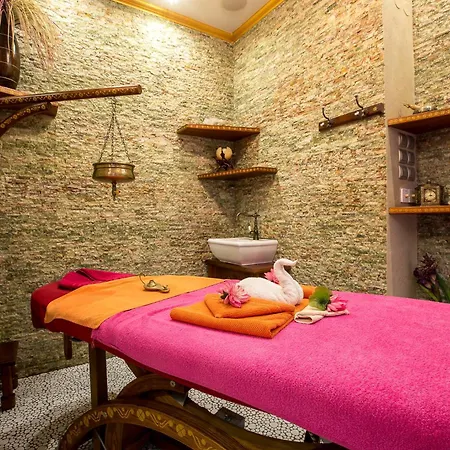 골든 로열 부티크 호텔&스파 코시체