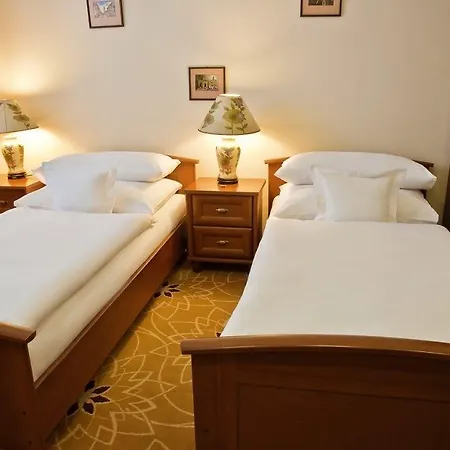 Szálloda Golden Royal Boutique & 4*