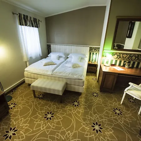 Hotel Golden Royal Boutique &