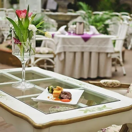 Golden Royal Boutique & 4* Košice