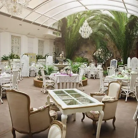 Golden Royal Boutique & 4* Košice