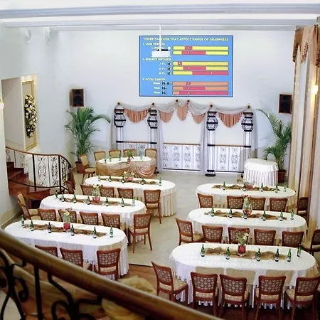 Hotel Golden Royal Boutique &