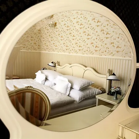 Hotel Golden Royal Boutique Hotel&spa 4*