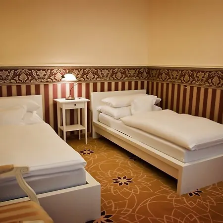 골든 로열 부티크 호텔&스파 4*