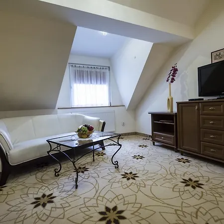 Golden Royal Boutique Hotel&spa 4* Košice