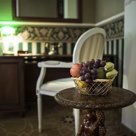 Golden Royal Boutique Hotel&spa 4*