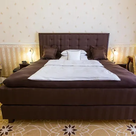 Golden Royal Boutique & Szálloda 4*