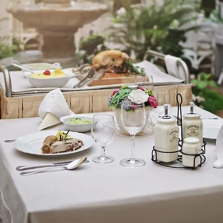 Hotel Golden Royal Boutique Hotel&spa 4*