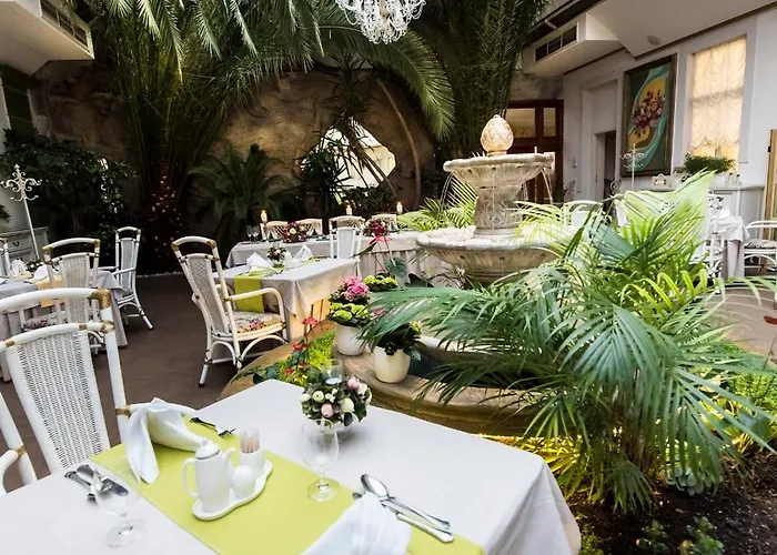 Golden Royal Boutique &