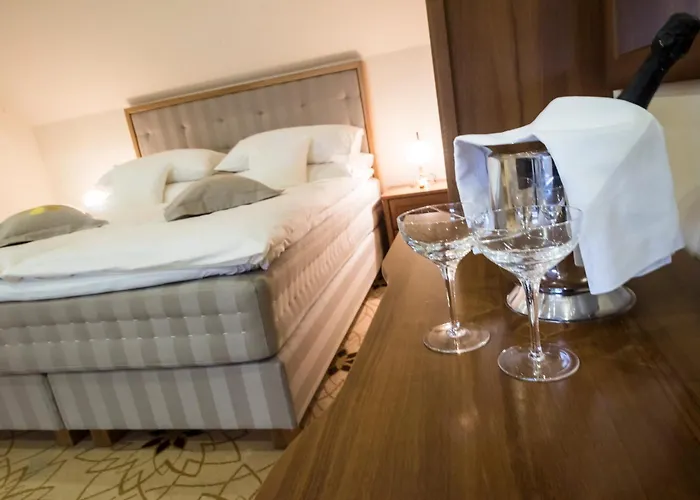 Golden Royal Boutique &