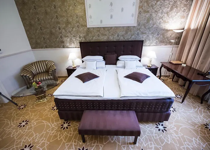 Hotel Golden Royal Boutique &