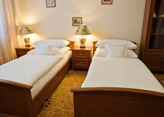 Hotel Golden Royal Boutique & 4*