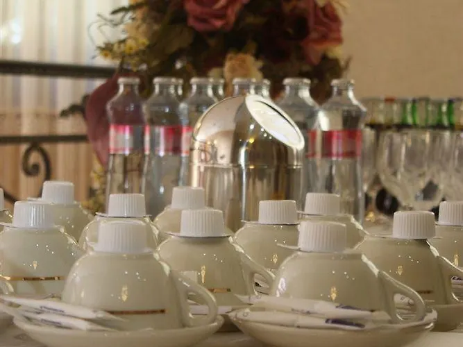 Golden Royal Boutique & Hotel 4*