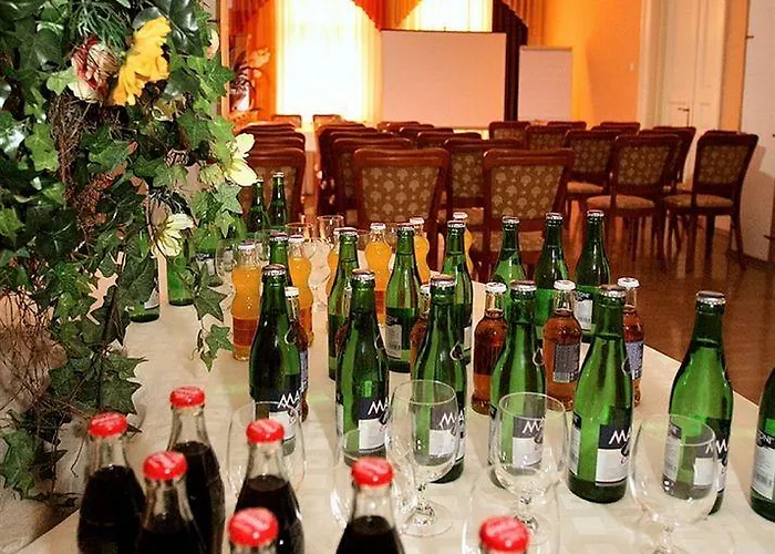 Golden Royal Boutique & Hotel