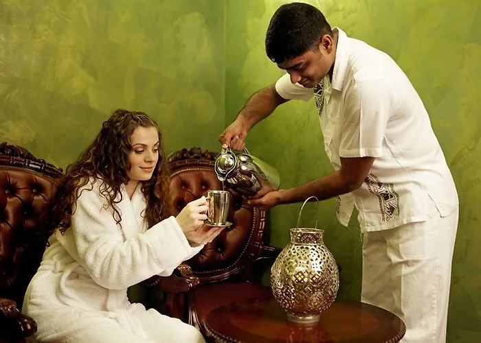 Golden Royal Boutique & Hotel 4*