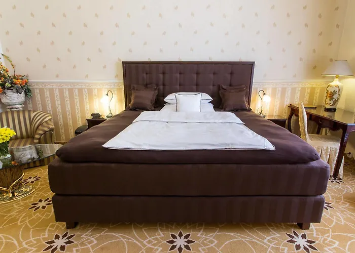 Golden Royal Boutique & Hotel 4*