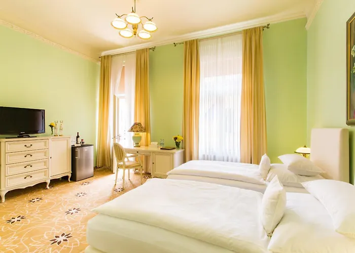 Golden Royal Boutique & Košice